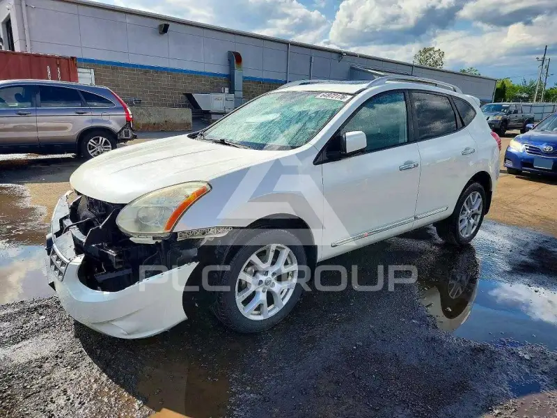 2013 Nissan ROGUE фото