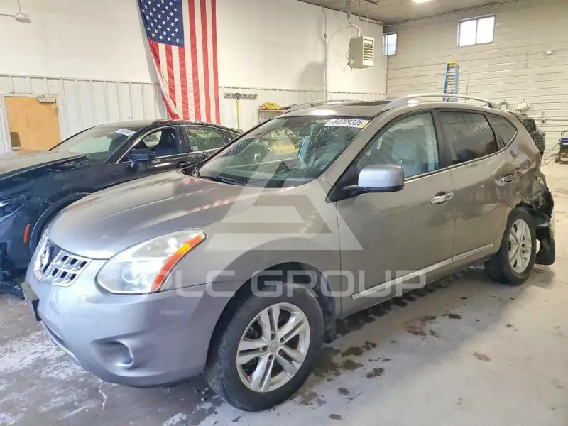 2013 Nissan ROGUE фото