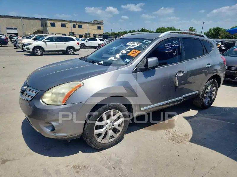 2013 Nissan ROGUE фото