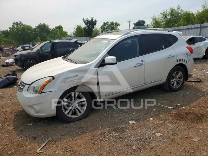 2013 Nissan ROGUE фото
