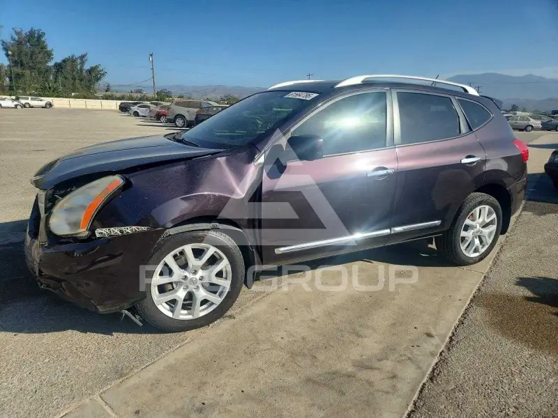 2013 Nissan ROGUE фото