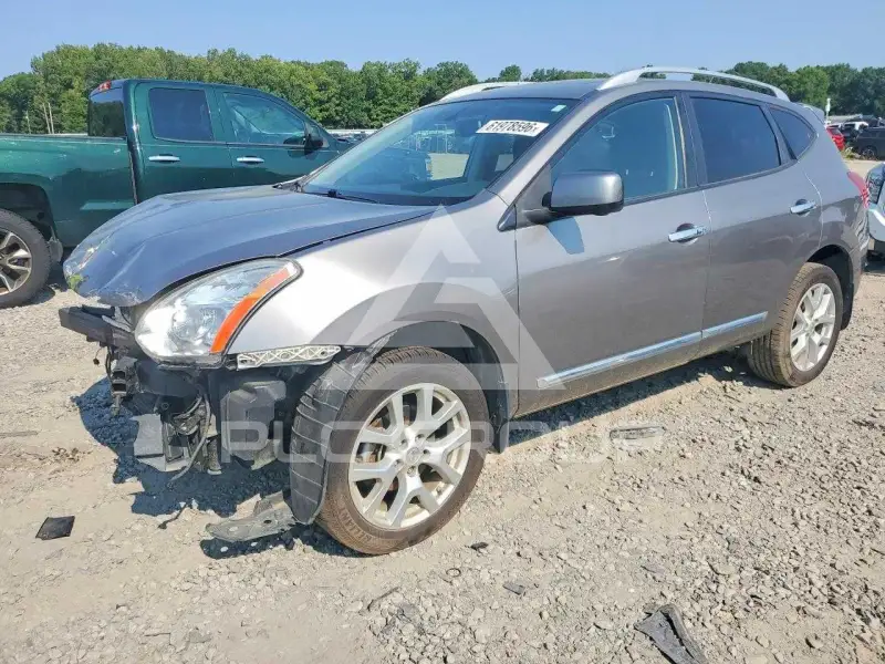 2013 Nissan ROGUE фото