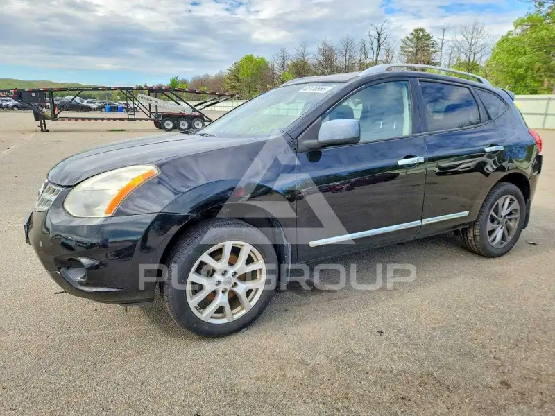 2013 Nissan ROGUE фото