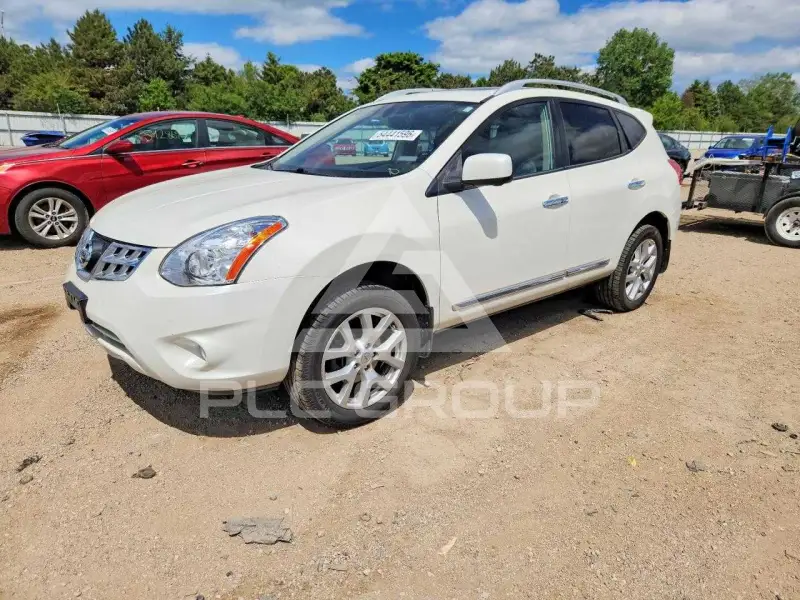 2013 Nissan ROGUE фото