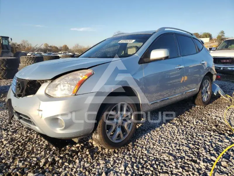 2013 Nissan ROGUE фото