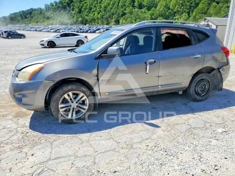 2013 Nissan ROGUE фото