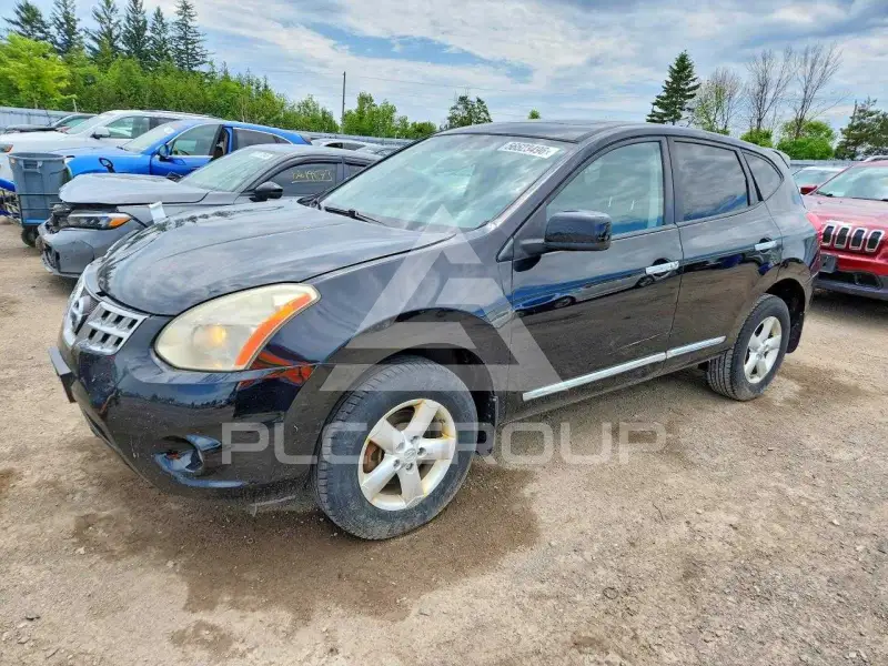 2013 Nissan ROGUE photo