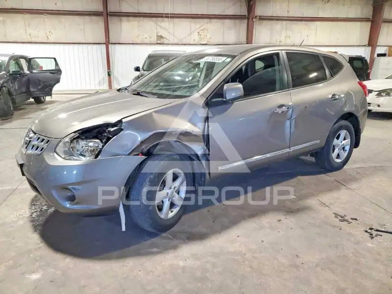 2013 Nissan ROGUE photo