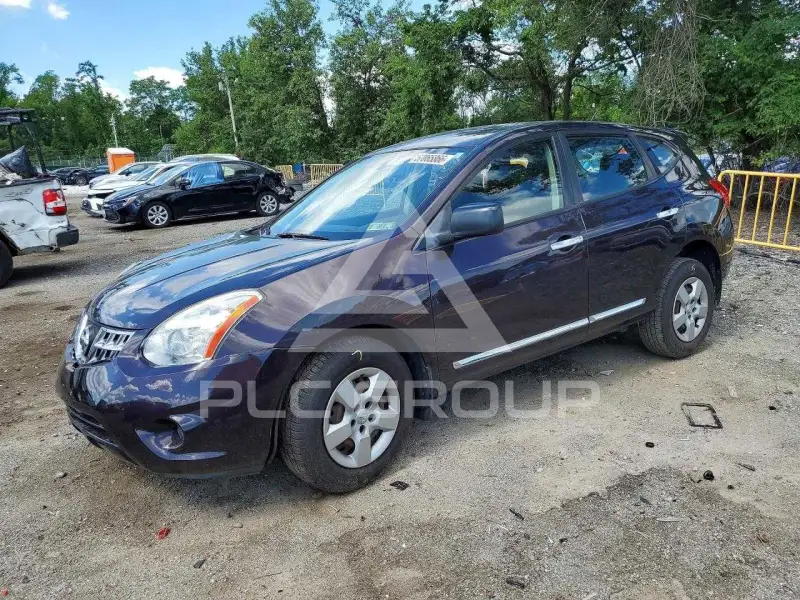 2013 Nissan ROGUE photo