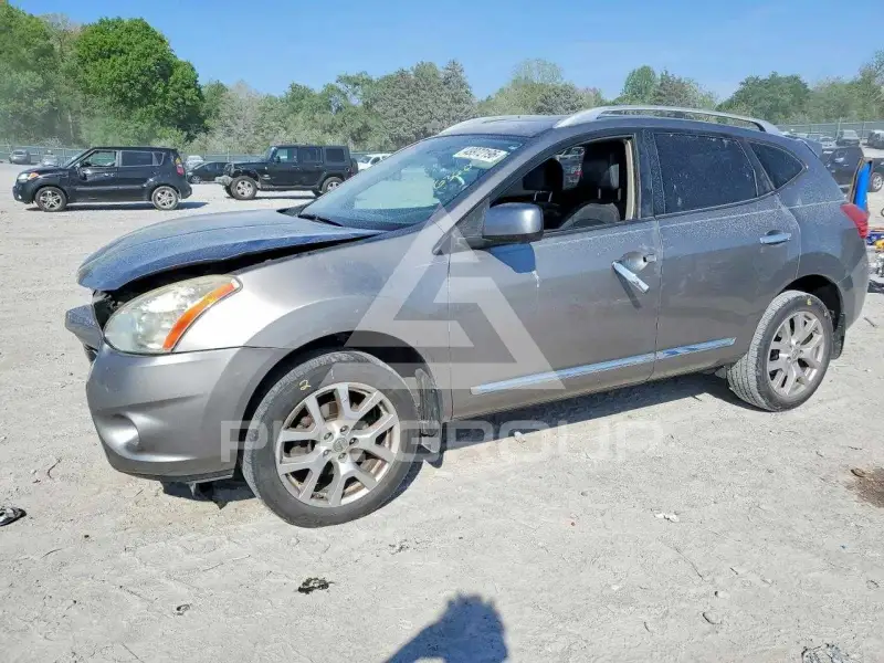 2013 Nissan ROGUE фото