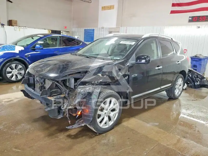 2013 Nissan ROGUE фото