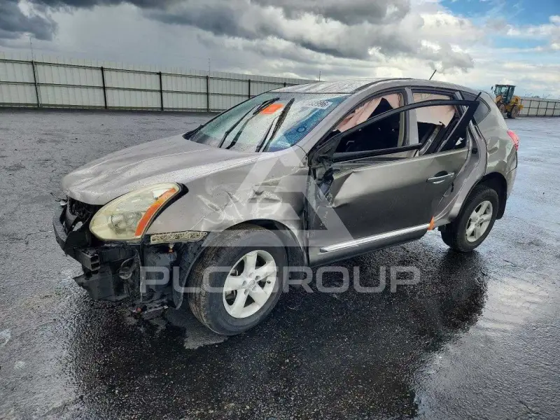 2013 Nissan ROGUE фото