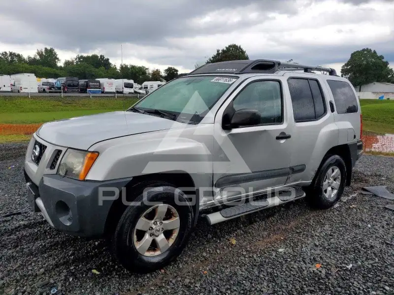 2013 Nissan XTERRA фото
