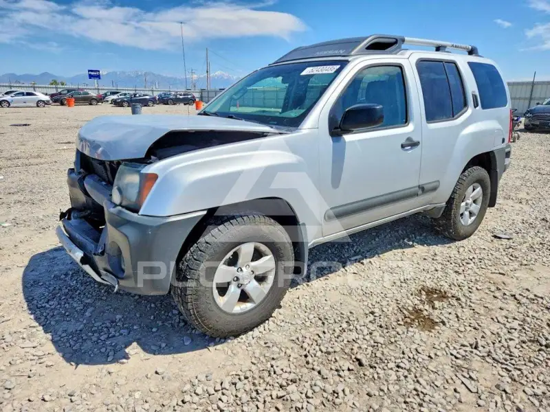 2013 Nissan XTERRA фото