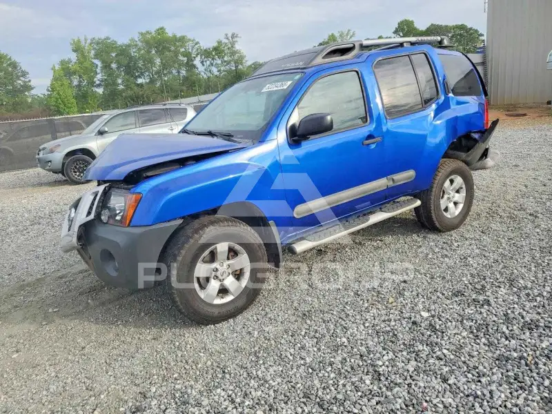 2013 Nissan XTERRA фото