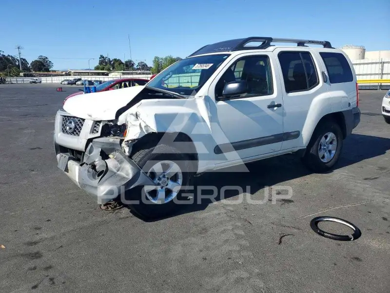 2013 Nissan XTERRA фото