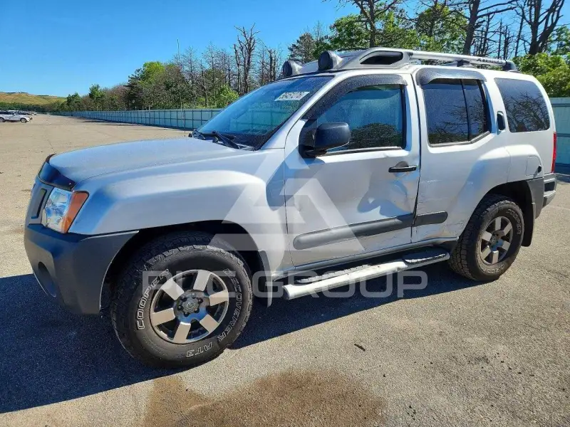 2013 Nissan XTERRA фото
