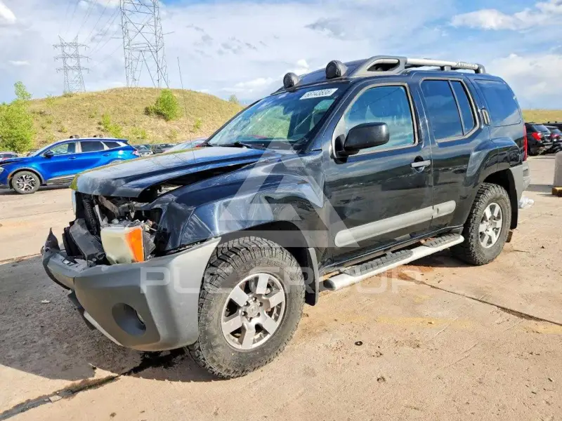 2013 Nissan XTERRA фото