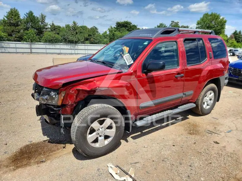 2013 Nissan XTERRA фото