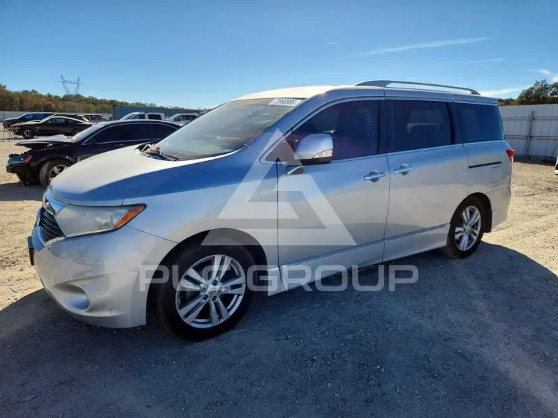 2013 Nissan QUEST фото