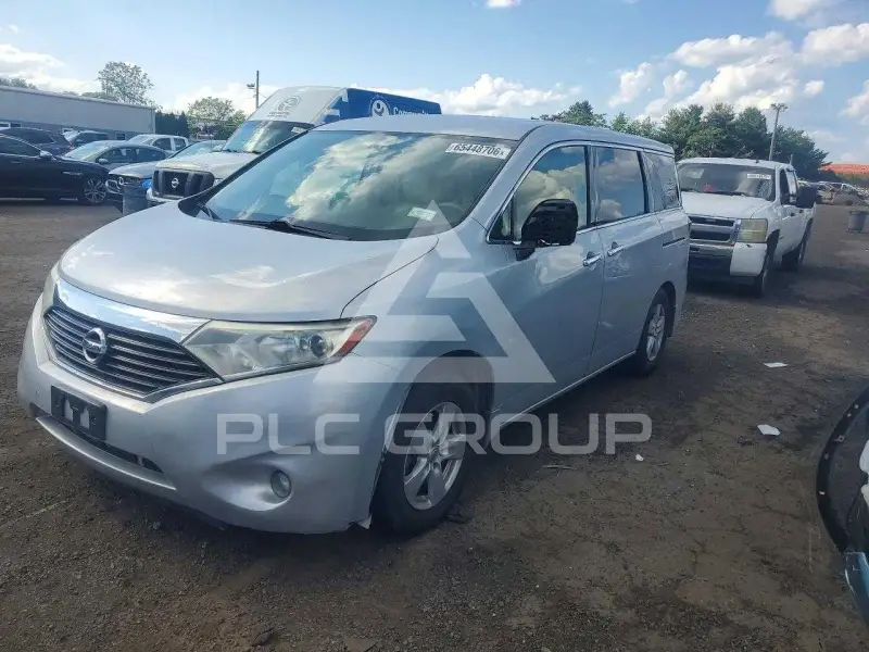 2013 Nissan QUEST фото