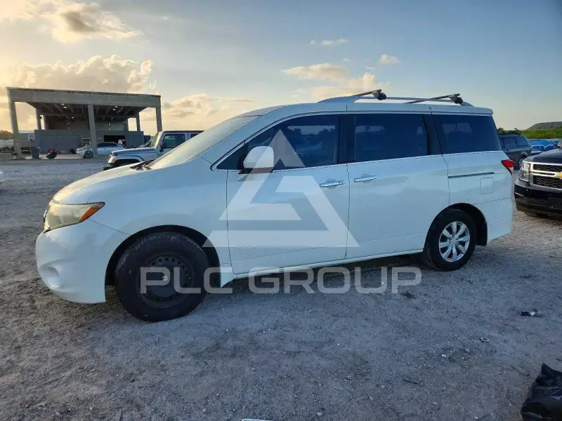 2013 Nissan QUEST photo