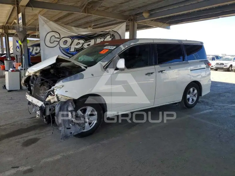 2013 Nissan QUEST фото