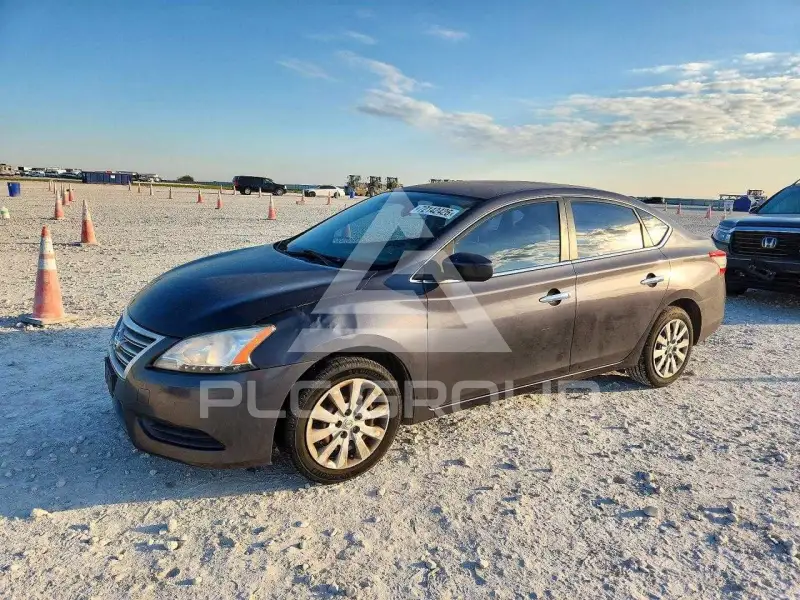 2013 Nissan SENTRA photo