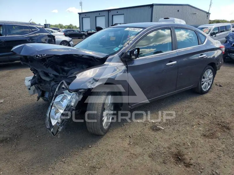 2013 Nissan SENTRA фото
