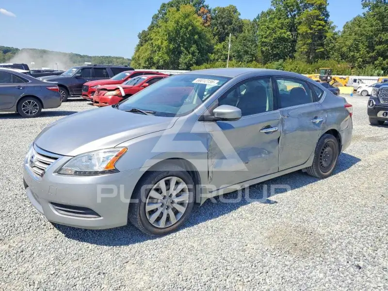 2013 Nissan SENTRA photo