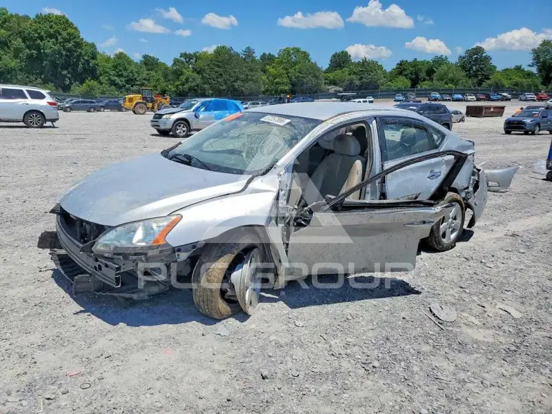 2013 Nissan SENTRA фото