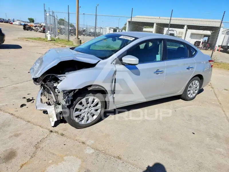 2013 Nissan SENTRA фото