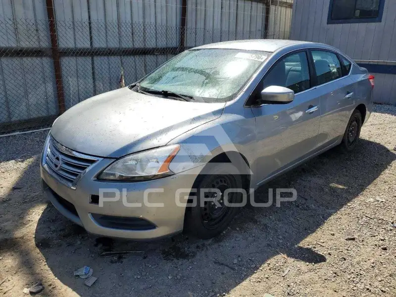 2013 Nissan SENTRA фото