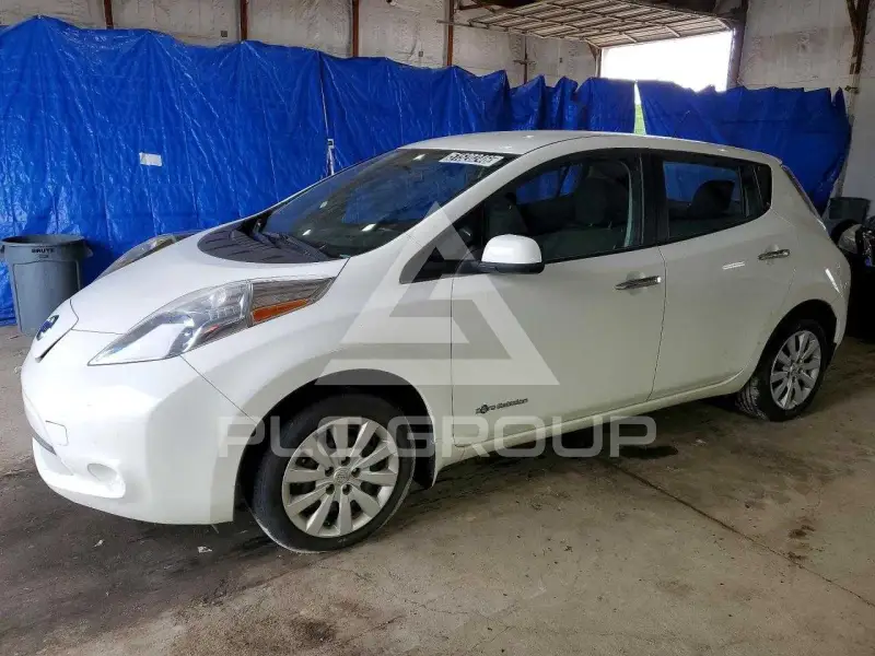 2013 Nissan LEAF фото