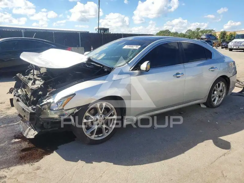2013 Nissan MAXIMA фото