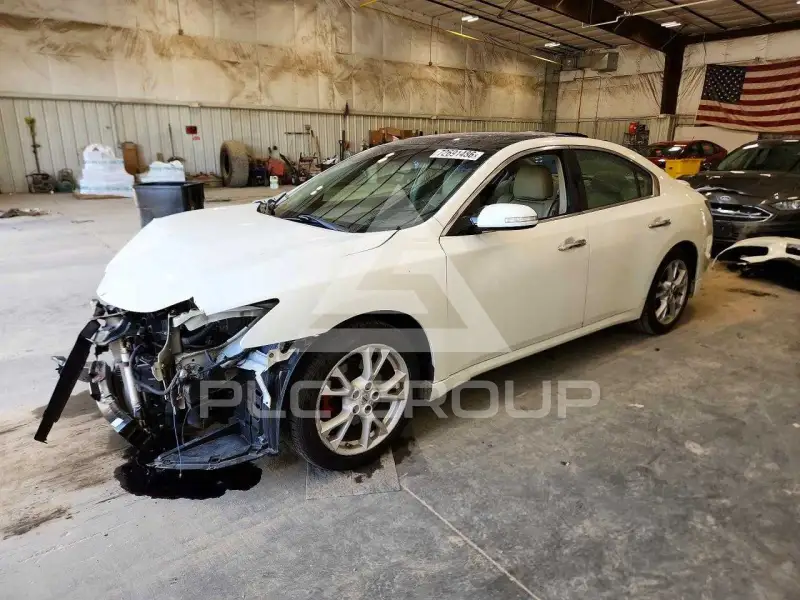 2013 Nissan MAXIMA фото