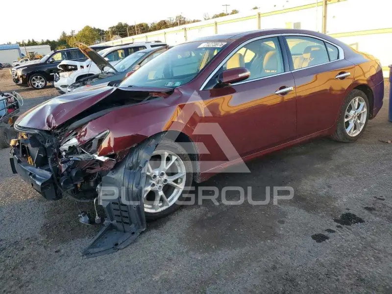 2013 Nissan MAXIMA photo