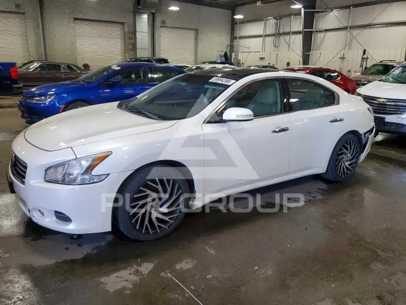 2013 Nissan MAXIMA фото