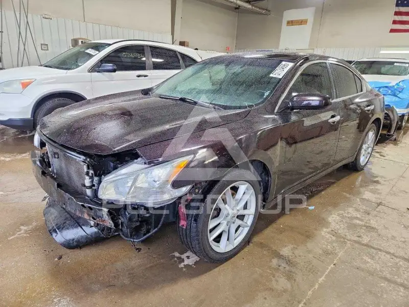 2013 Nissan MAXIMA photo