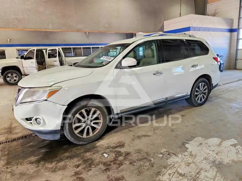 2013 Nissan PATHFINDER photo