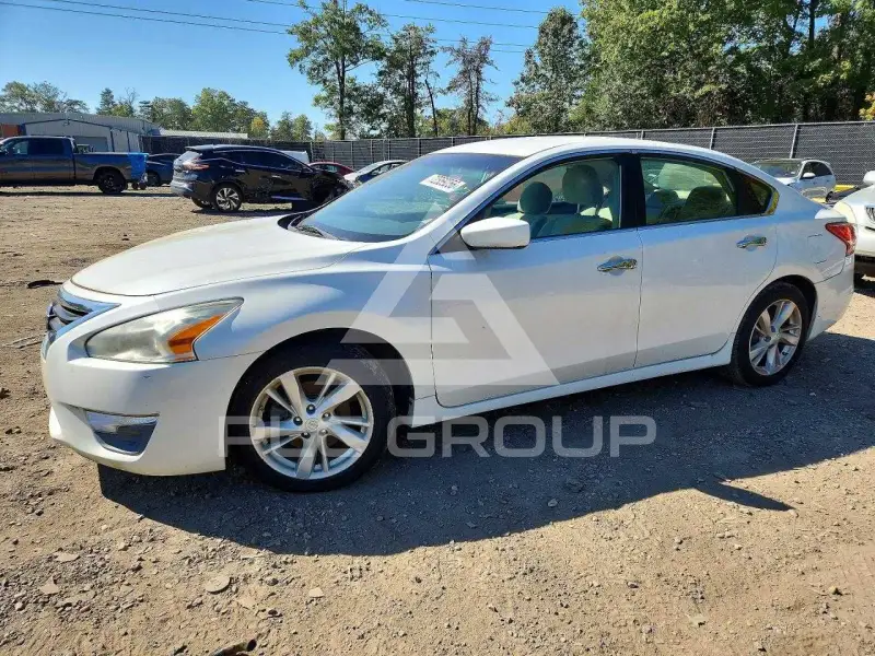 2013 Nissan ALTIMA photo
