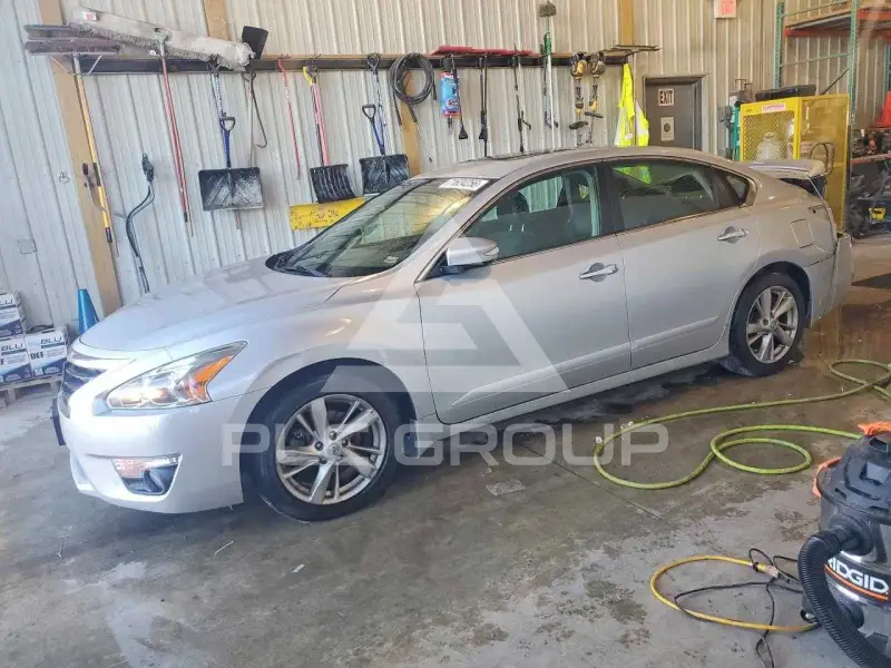 2013 Nissan ALTIMA photo