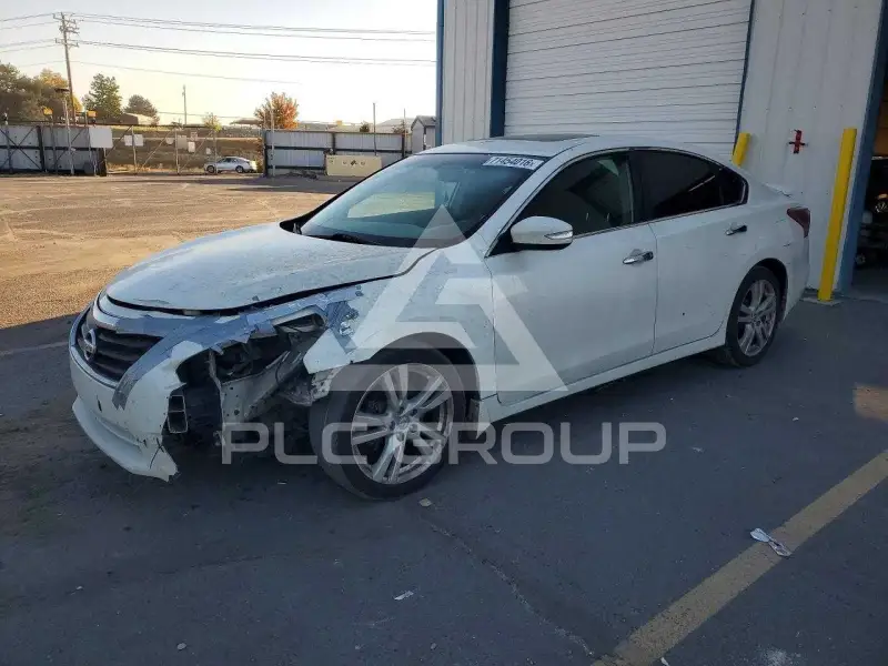 2013 Nissan ALTIMA photo