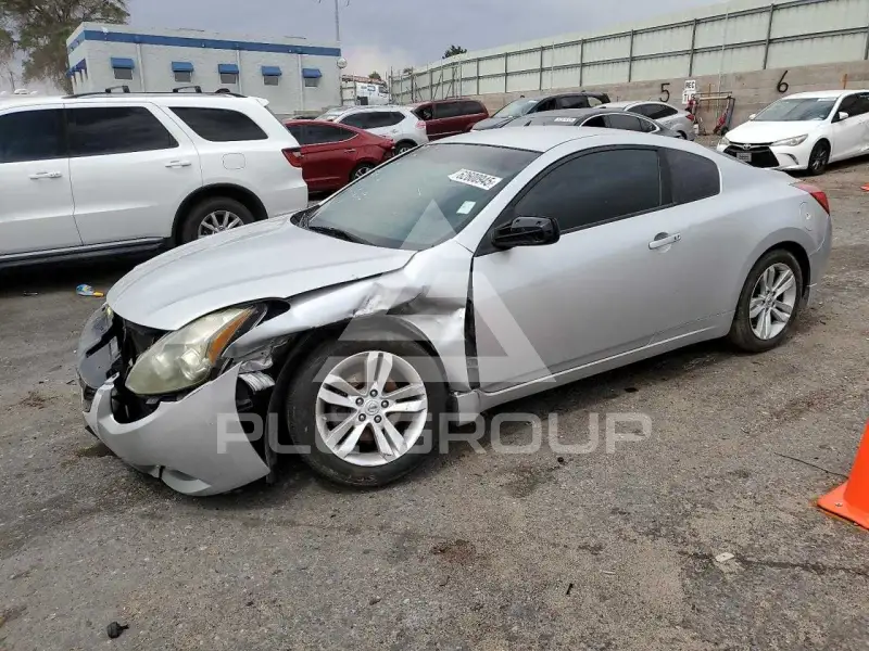 2013 Nissan ALTIMA photo