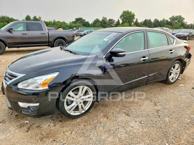 2013 Nissan ALTIMA фото