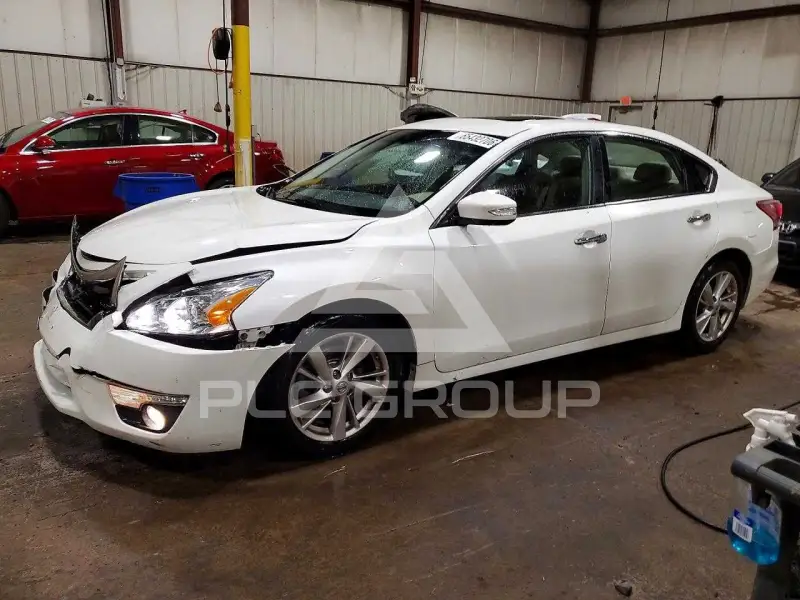 2013 Nissan ALTIMA фото