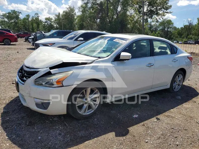 2013 Nissan ALTIMA фото