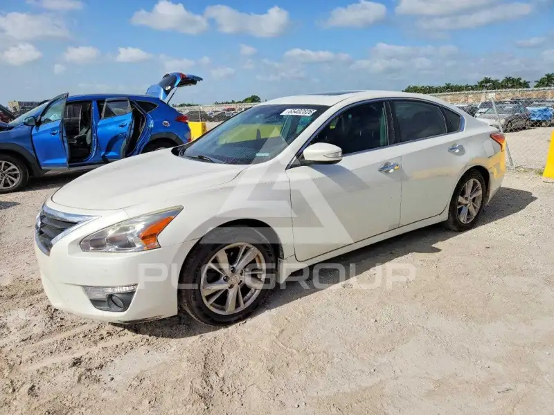 2013 Nissan ALTIMA photo