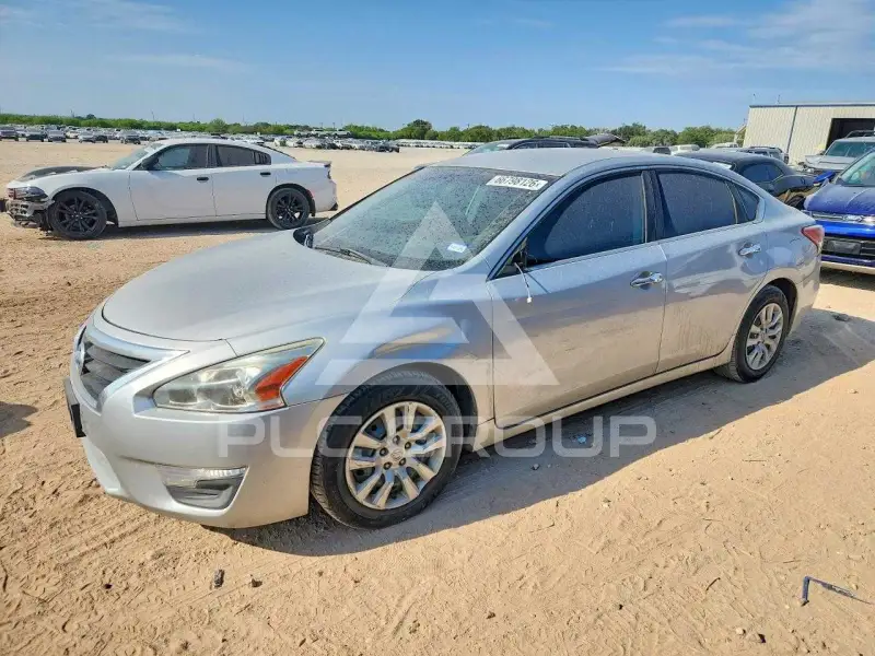 2013 Nissan ALTIMA photo