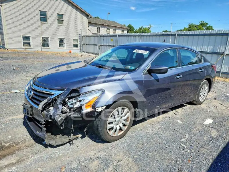 2013 Nissan ALTIMA photo